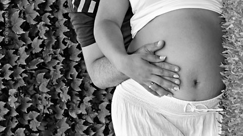 Centros de atención al embarazo provida obligados a informar sobre aborto en California