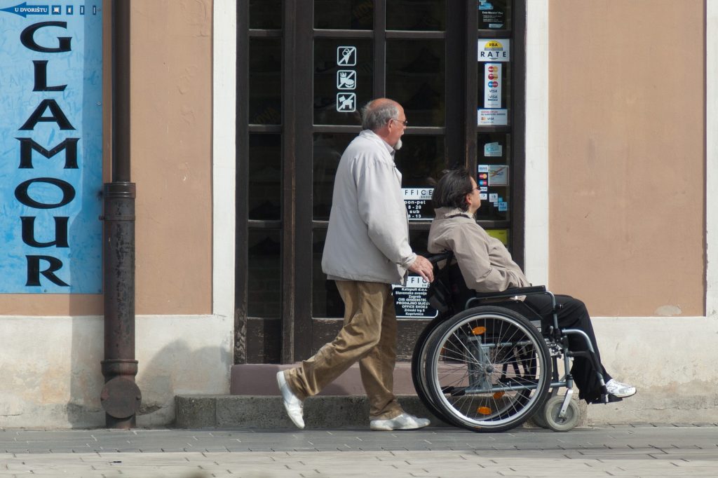 Los vulnerables durante la pandemia: la condición de los ancianos